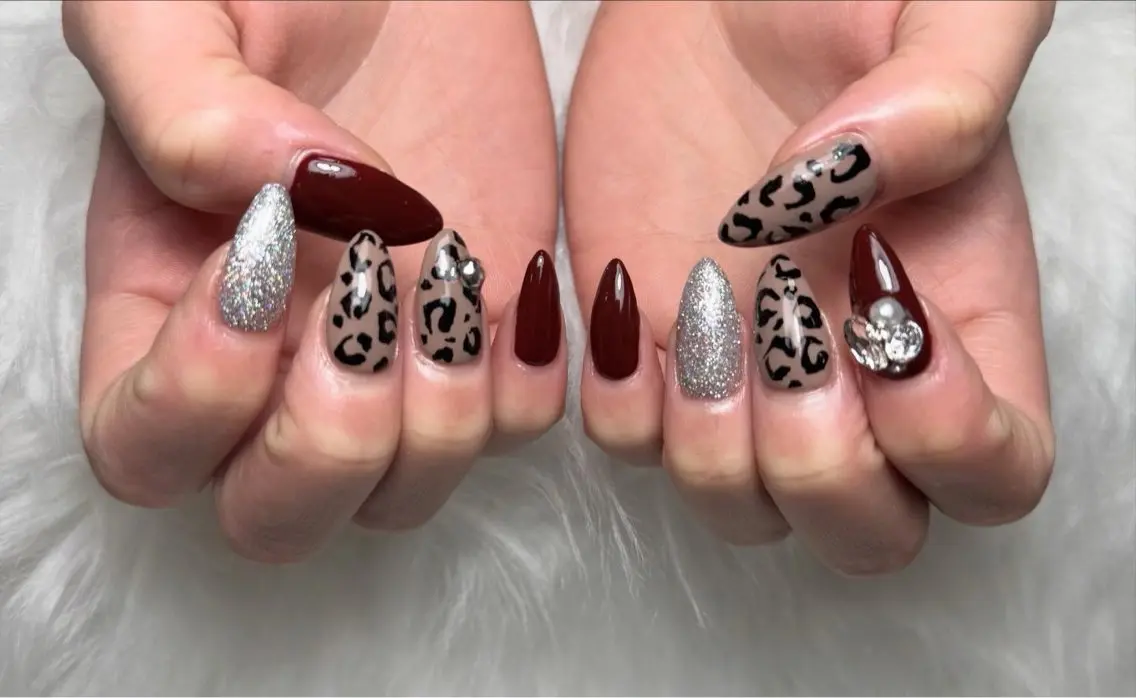 セミロング lillie nailのネイルデザイン