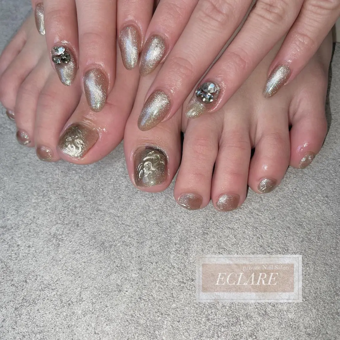 ネイル アートネイル ブラウン フットネイル フレンチネイル ジェルネイル ハンドネイル Nail Salon ECLAREのネイルデザイン