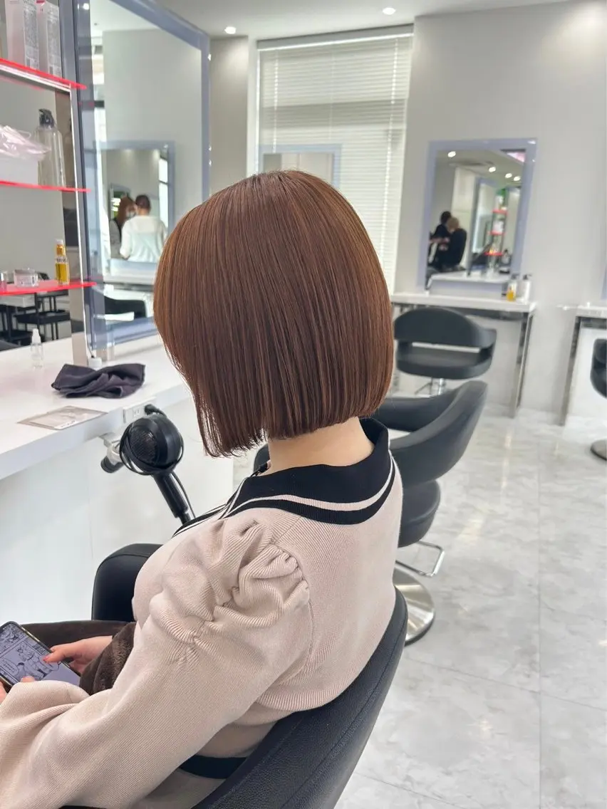 ショート カラー ヘアアレンジ 韓国レイヤー&ピンク 艶髪🩶maikoのヘアスタイル
