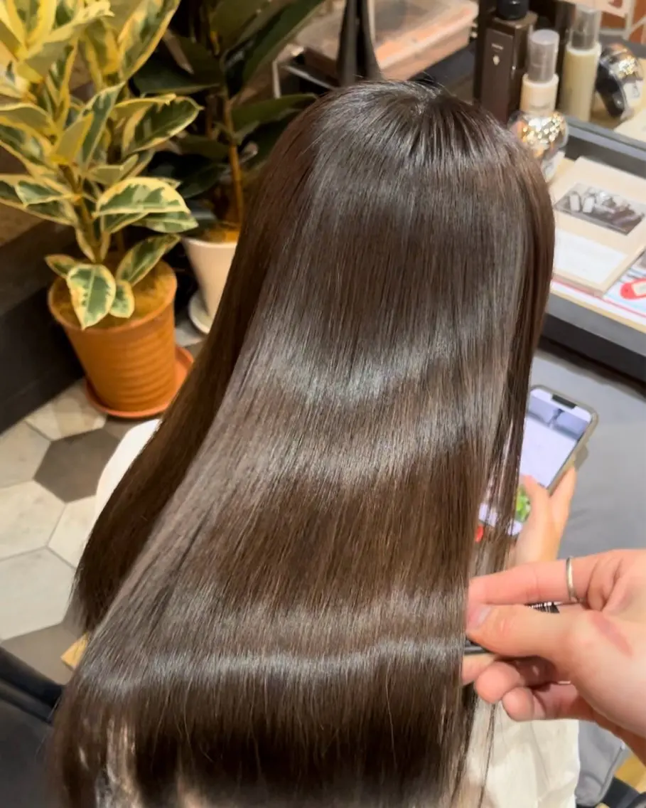 ロング カット 縮毛矯正 トリートメント 石原 悠貴のヘアスタイル