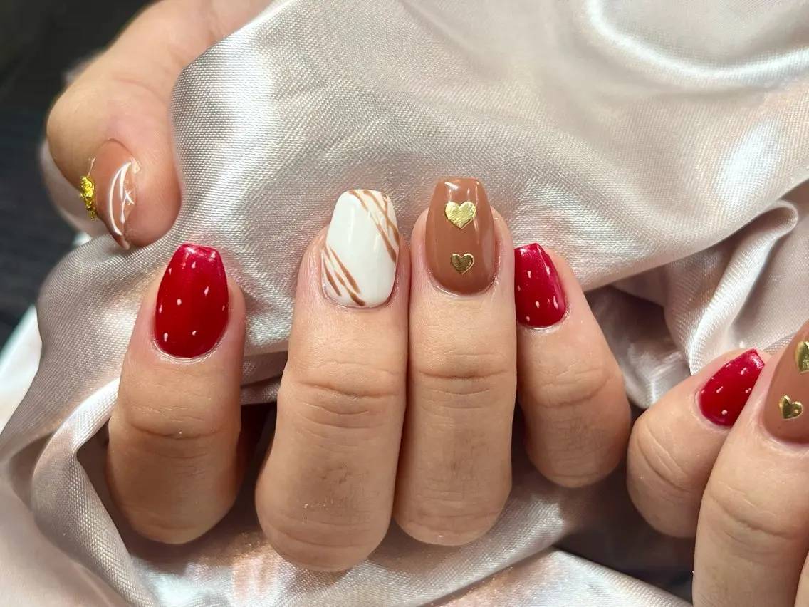 ネイル バレンタイン ハンドネイル まり りぃ〜んのネイルデザイン