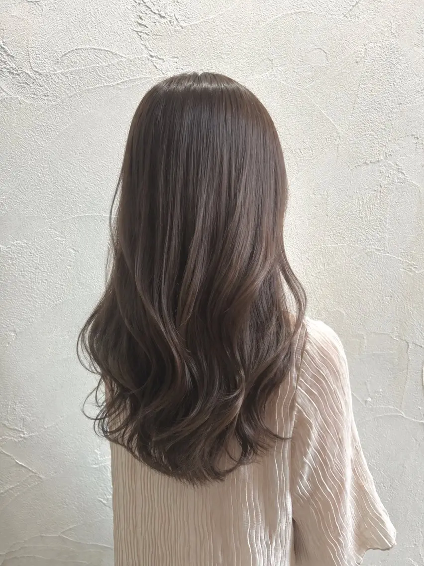 セミロング カラー ヘアカラー 🐈‍⬛八木風歌 ifh飯塚🐈‍⬛のヘアスタイル