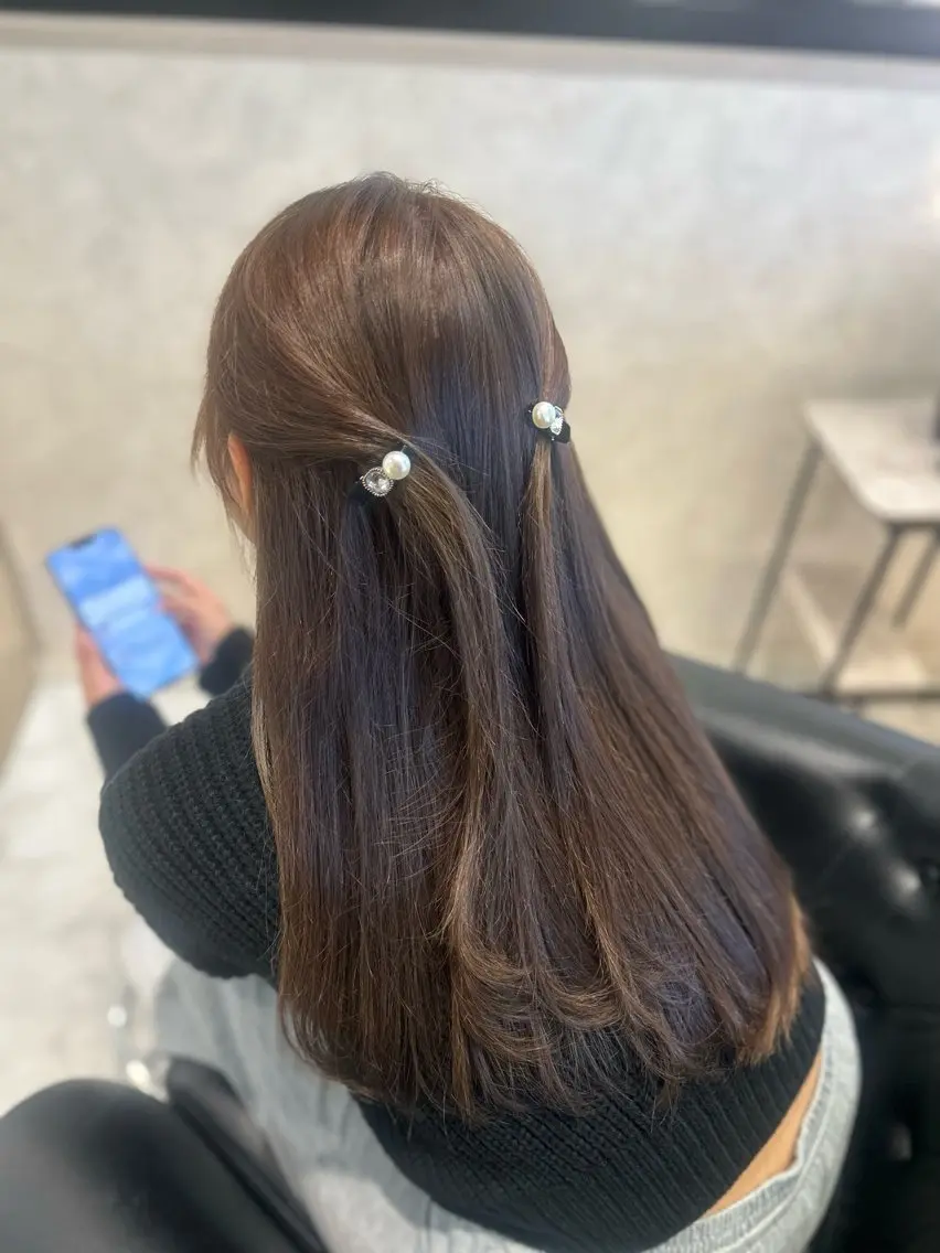 ロング カラー カット ヘアカラー パーマ 縮毛矯正 トリートメント emi/髪質改善/ 韓国風/艶カラーのヘアスタイル