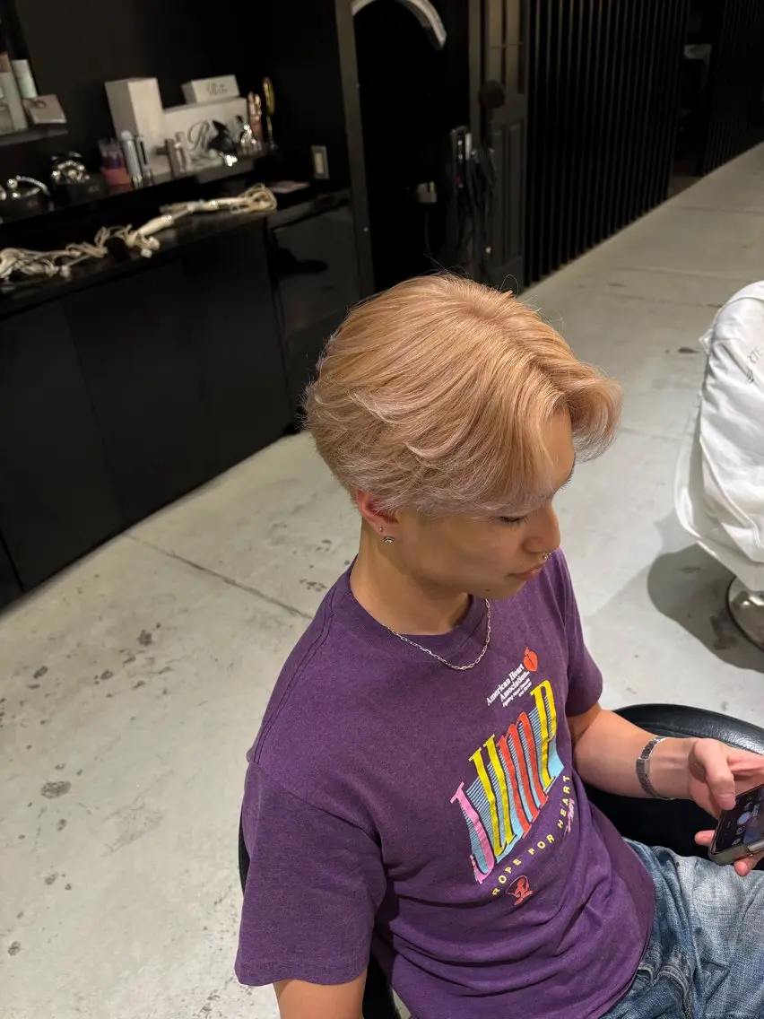 カラー メンズ ヘアカラー 井上 慈温のヘアスタイル