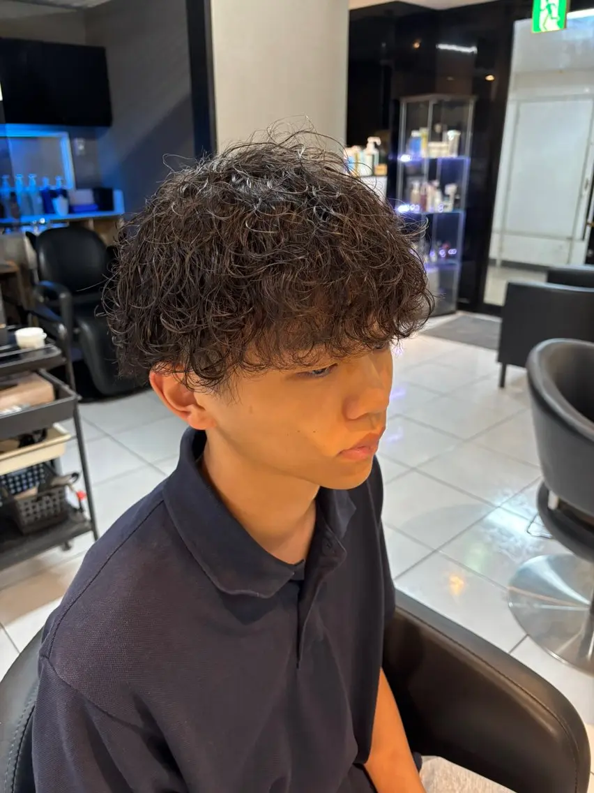 メンズ メンズパーマ 波巻きパーマ カット パーマ 加川 隼人のヘアスタイル