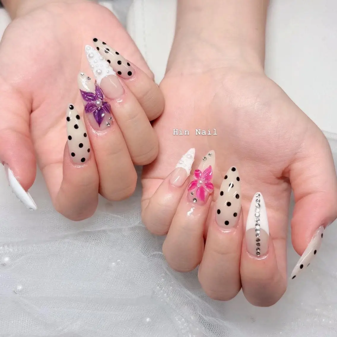 ネイル ハンドネイル Hin Nailのネイルデザイン