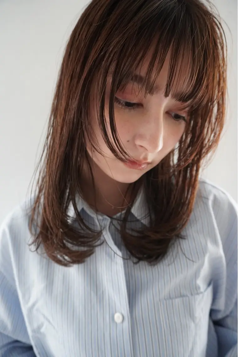 ミディアム カラー レイヤーカット カット ヘアカラー トリートメント レイヤー/似合わせ TAKUYAのヘアスタイル