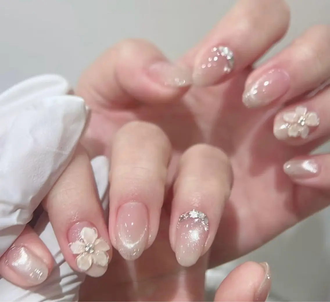 ネイル アートネイル ジェルネイル 韓国ネイル ニュアンスネイル シンプルネイル Anna Melia Nailのネイルデザイン