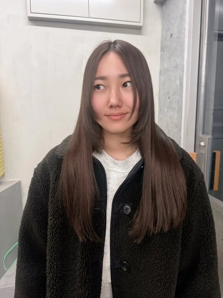 ロング ロングレイヤー アッシュ 顔周りカット 韓国風ヘア レイヤーカット カット 誰より丁寧なカット/ 小林輝/レイヤーのヘアスタイル
