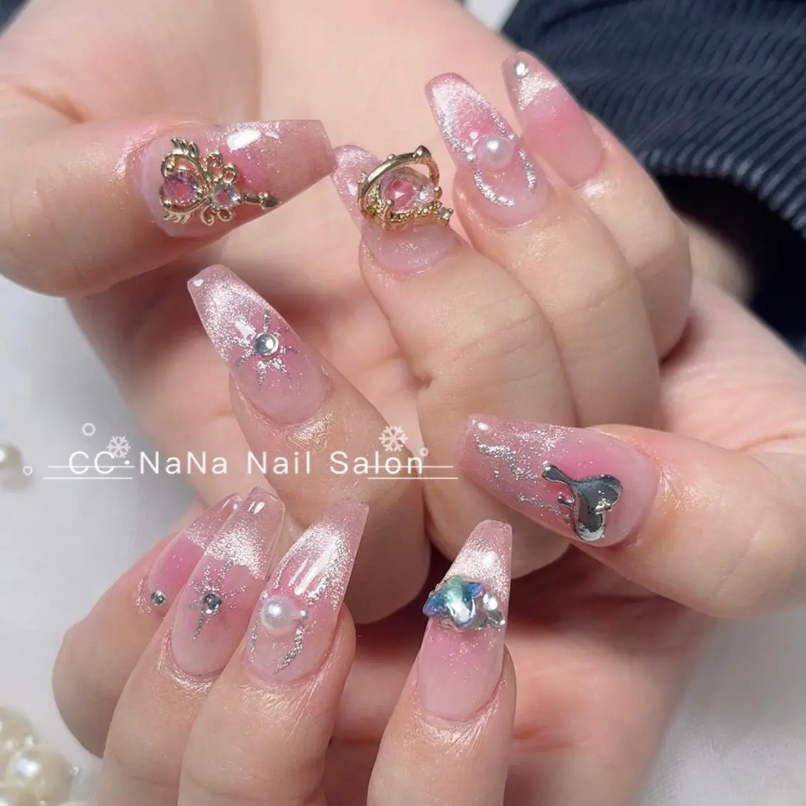 ネイル ジェルネイル パラジェル スカルプネイル ネイルチップ ワンホンネイル 💎CC・NaNa 韓国風ネイル🌙Cのネイルデザイン