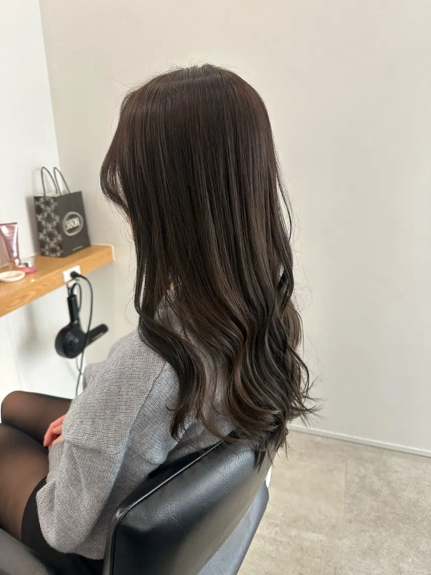 ロング カラー ヘアカラー トリートメント レイヤー/ナチュラル 💐nao.のヘアスタイル
