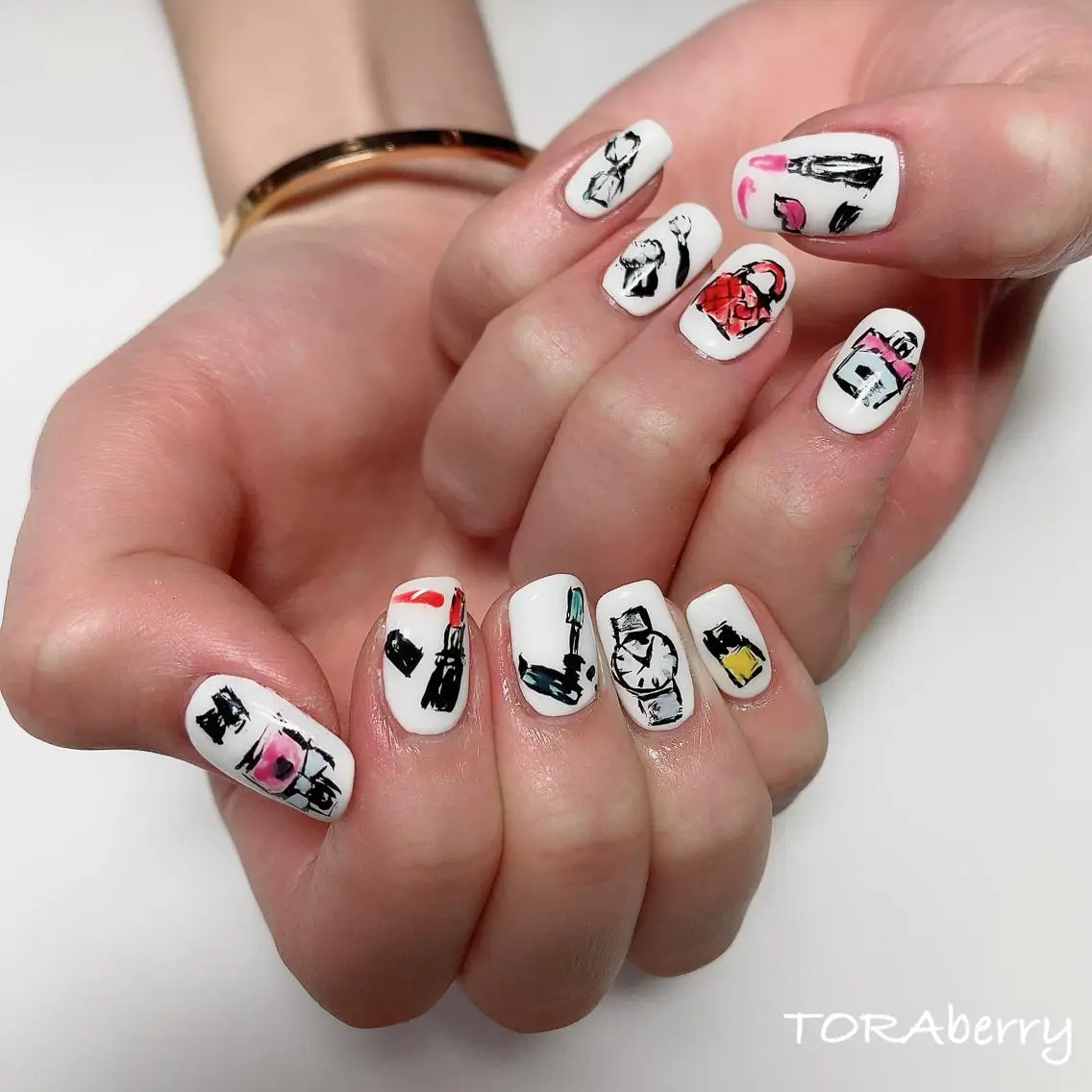 ネイル ハンドネイル ネイリスト なつみのネイルデザイン