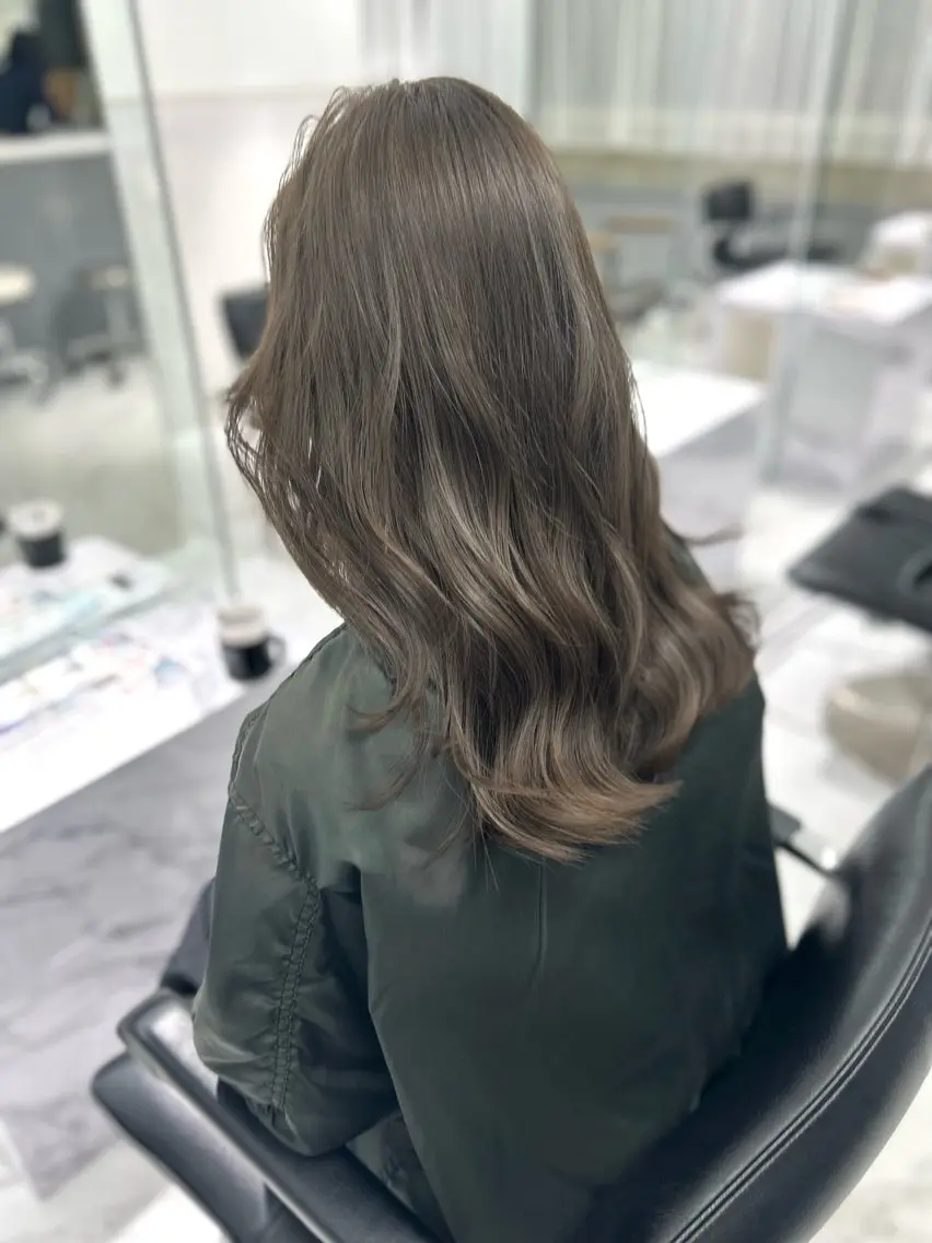 ミディアム カラー グレージュ 髪質改善 トリートメント shizuna/平尾 /カラー/髪質改善のヘアスタイル