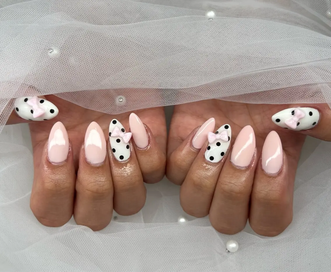 ネイル ドット 春ネイル ハンドネイル NAILSALON ViViのネイルデザイン
