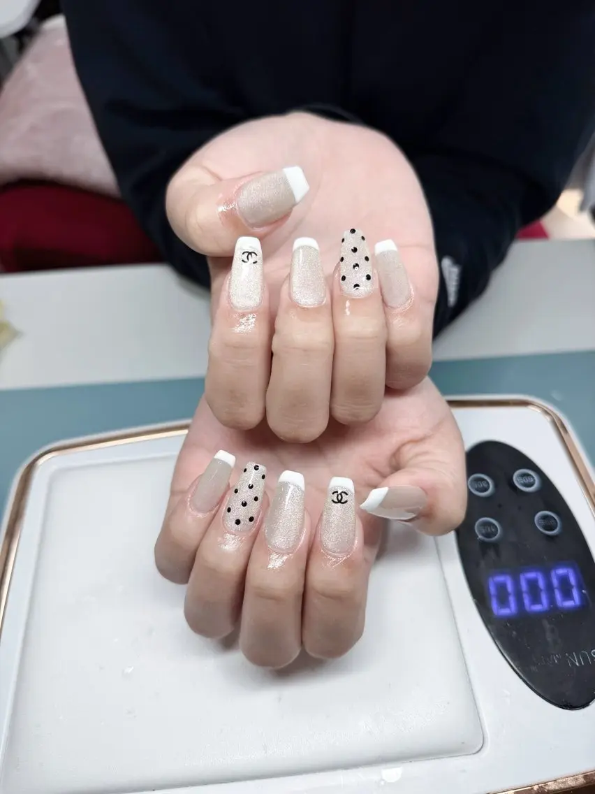 ネイル ハンドネイル Destiny Nailsのネイルデザイン