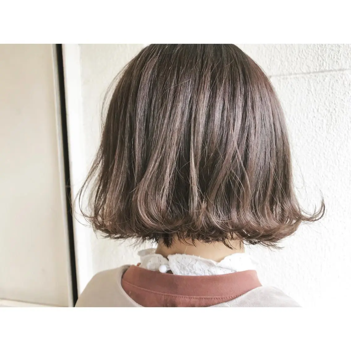 ショート カラー ボブ 外ハネヘア Musiiik hairのヘアスタイル