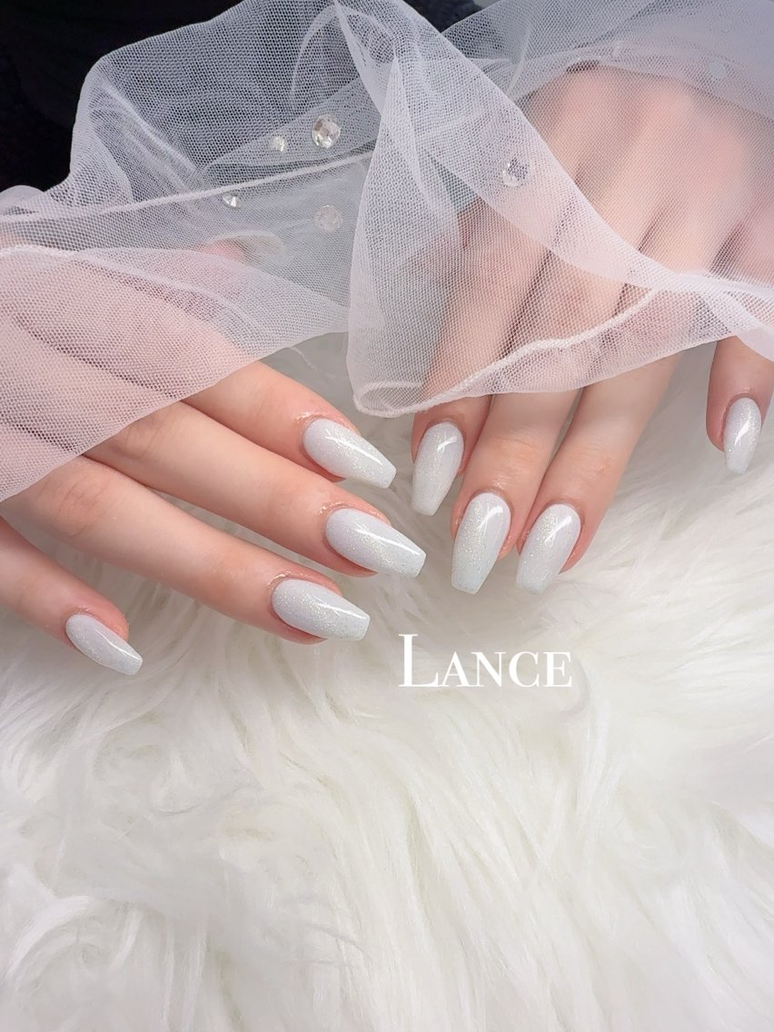 ネイル キラキラネイル 韓国ネイル ワンカラーネイル ワンホンネイル ハンドネイル Lance nailのネイルデザイン