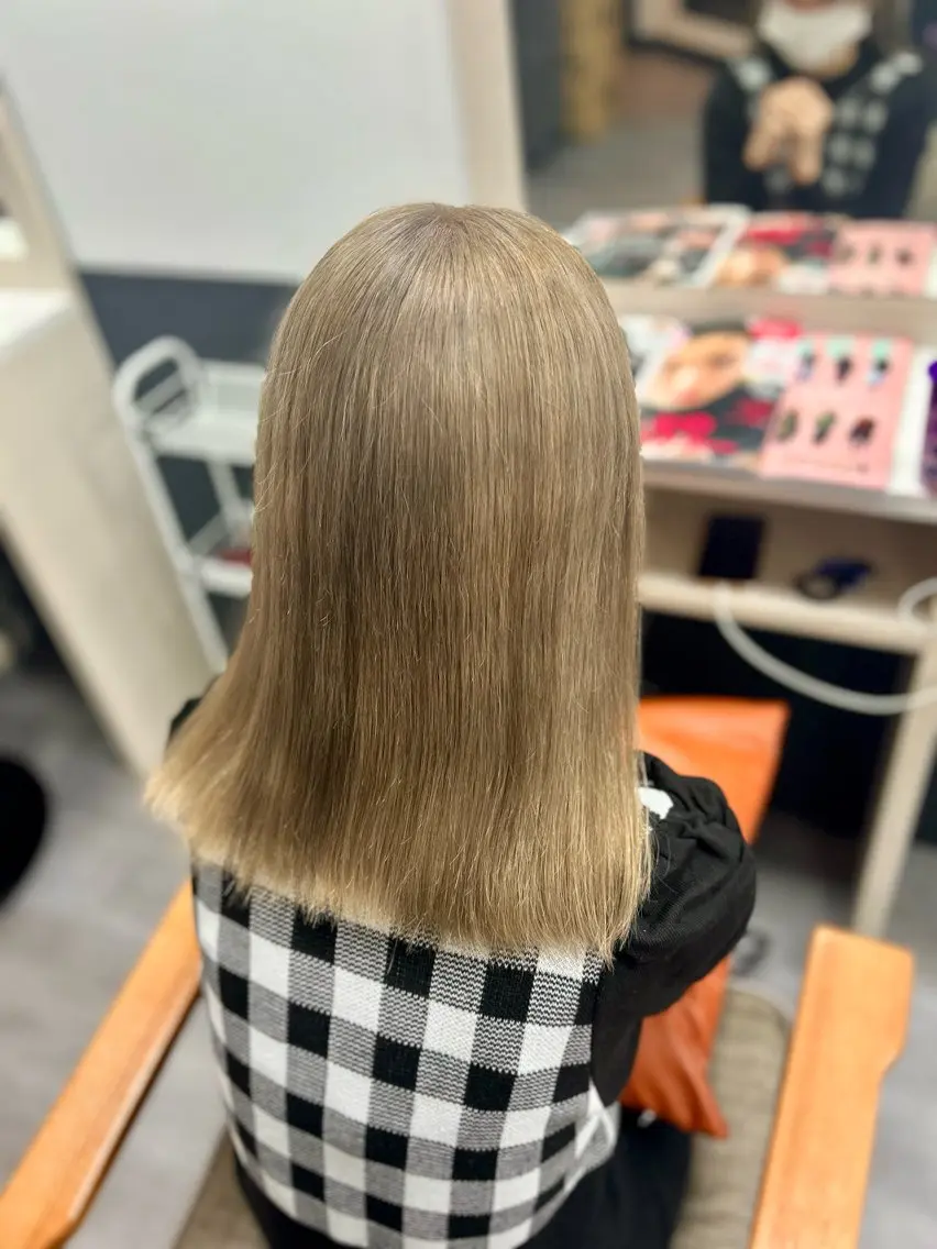 ロング ヘアカラー 艶髪カラー┊︎ レイヤーボブ🍀きりのヘアスタイル