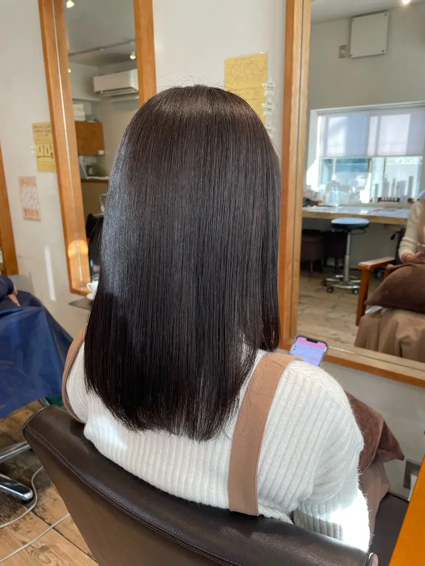 セミロング カラー グレージュ トリートメント 後藤 千里のヘアスタイル
