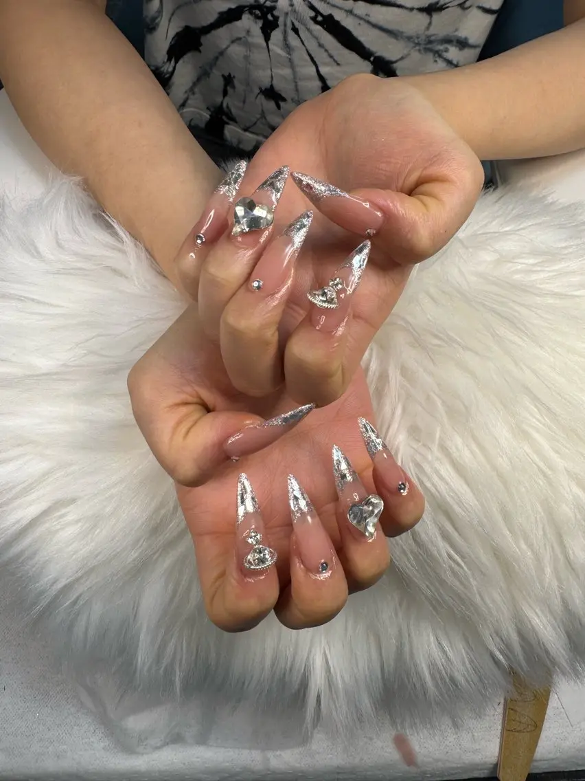 ネイル アートネイル オーロラネイル チークネイル 長さ出し フットネイル Happy Nailのネイルデザイン