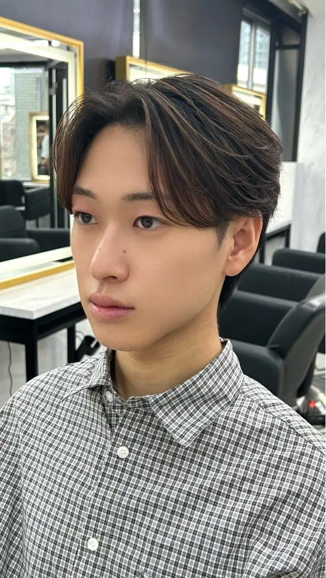 ショート カラー メンズ カット ヘアセット メンズスタイリスト 前田雄輝のヘアスタイル