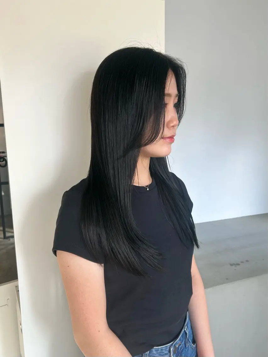 ロング カラー 黒髪 トリートメント トリートメント chico .のヘアスタイル