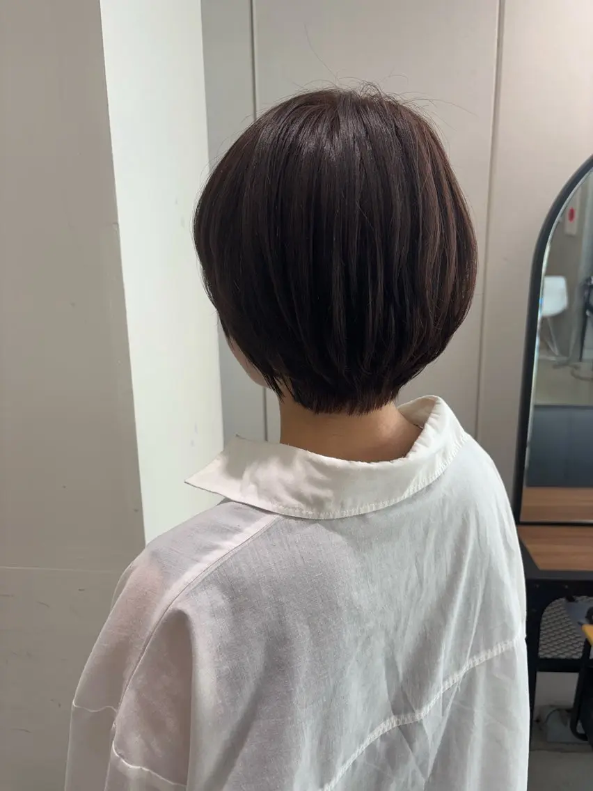 ショート カット トリートメント 伊藤 優花のヘアスタイル