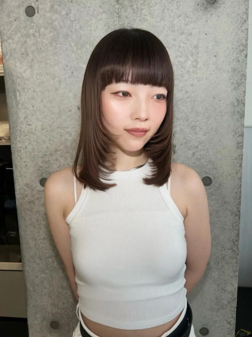 ミディアム レイヤーカット カット ️💜akari💜 ハイトーン/レイヤーのヘアスタイル
