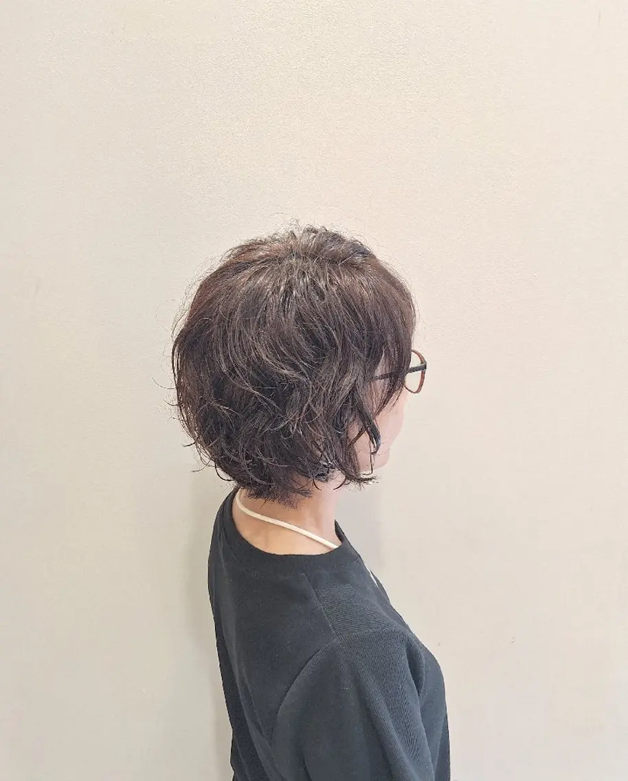 ミディアム ボブレイヤー ミディアムパーマ ボブ レイヤーカット カット パーマ スズキ ヒロキのヘアスタイル
