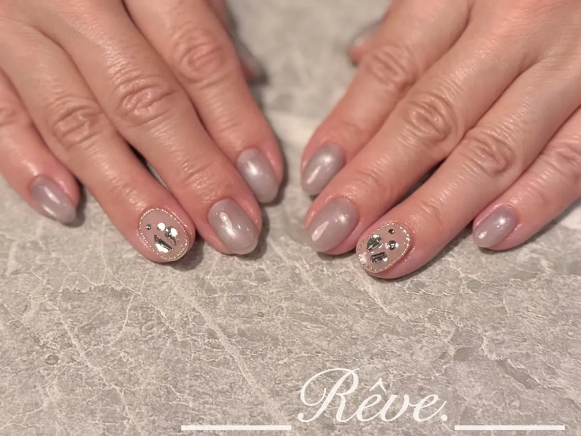 ネイル Reve. 黒澤のネイルデザイン