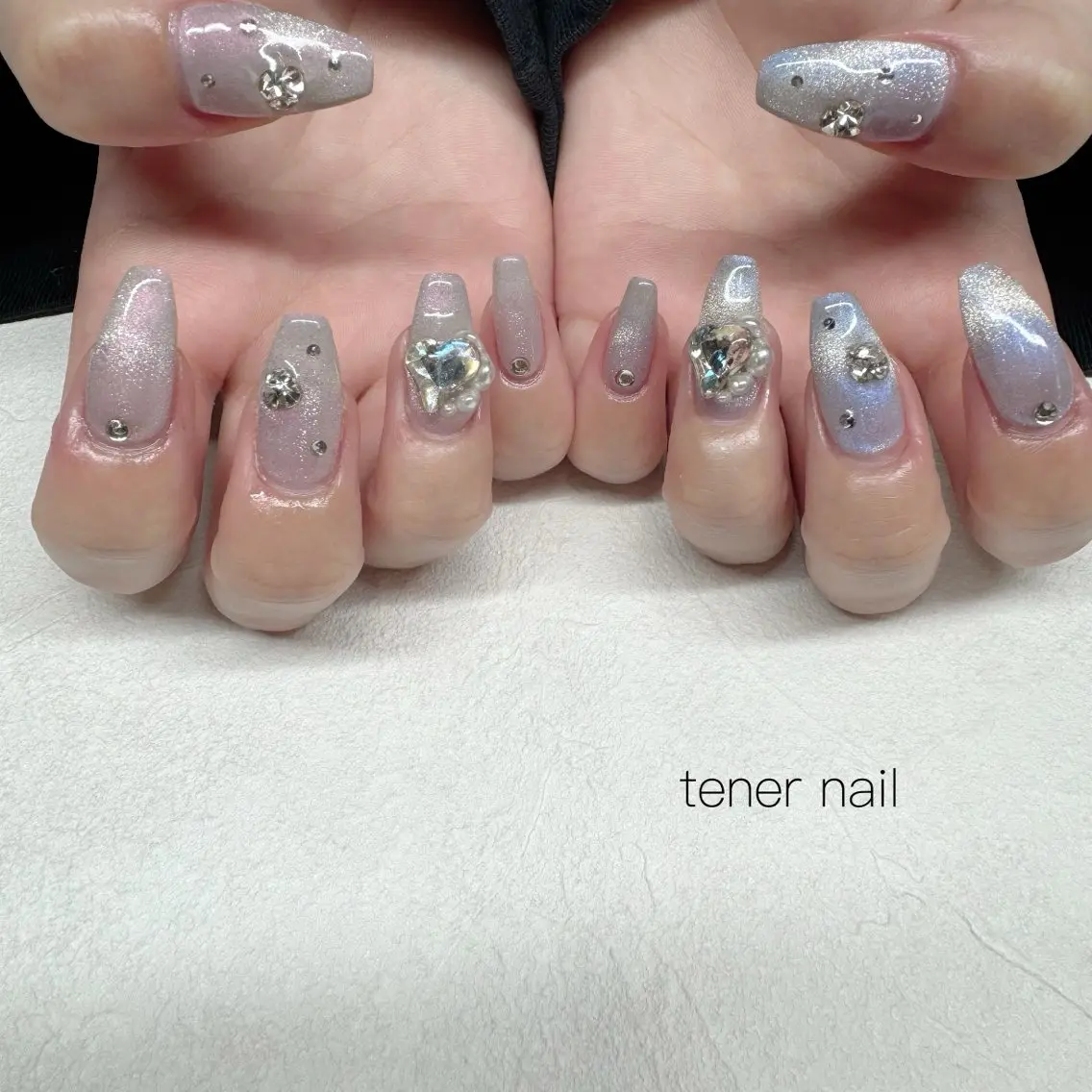 ネイル オーロラネイル キラキラネイル マグネットネイル ハンドネイル テネルネイル tener nailのネイルデザイン