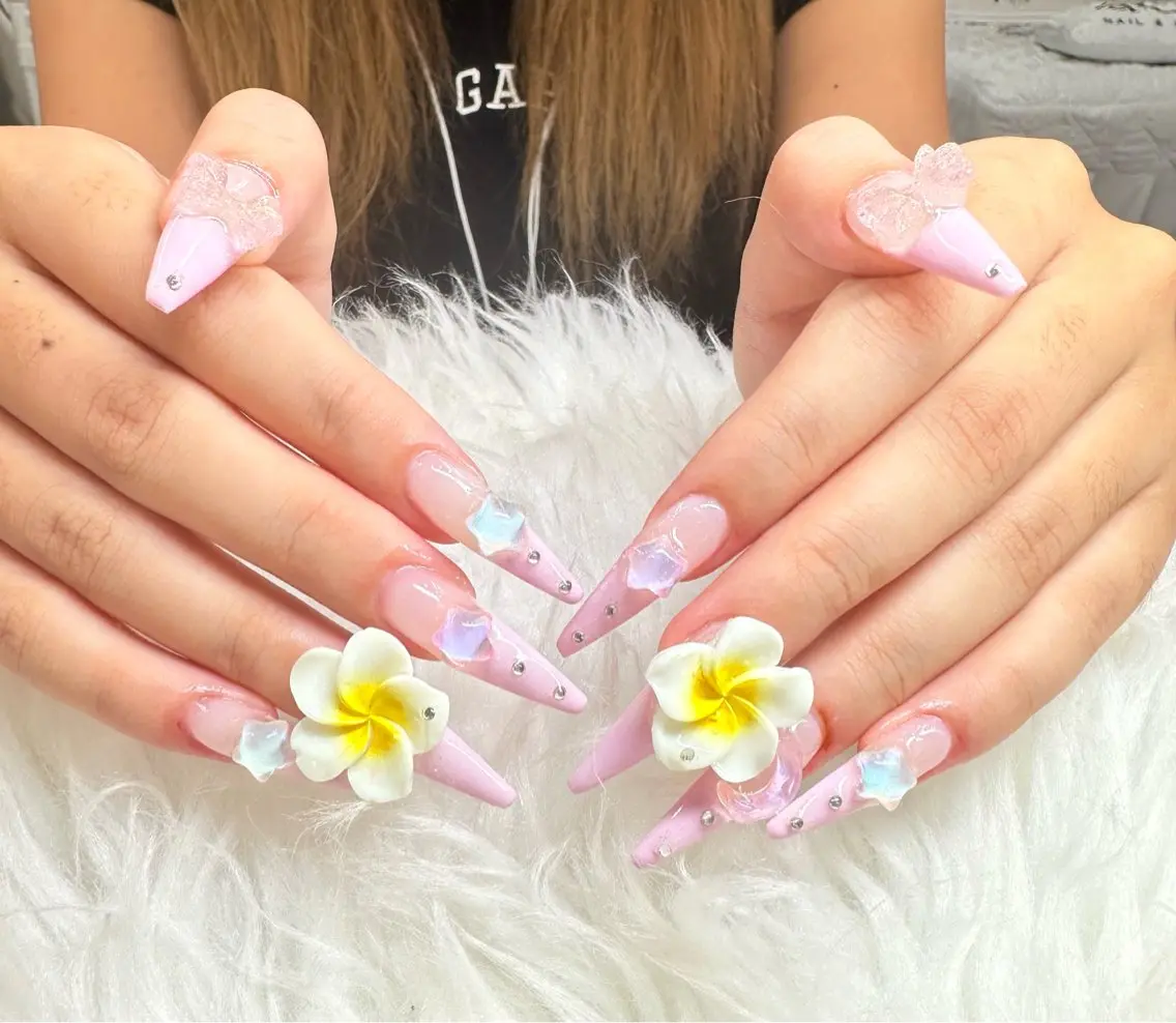 ネイル RUBY NAIL SPAのネイルデザイン