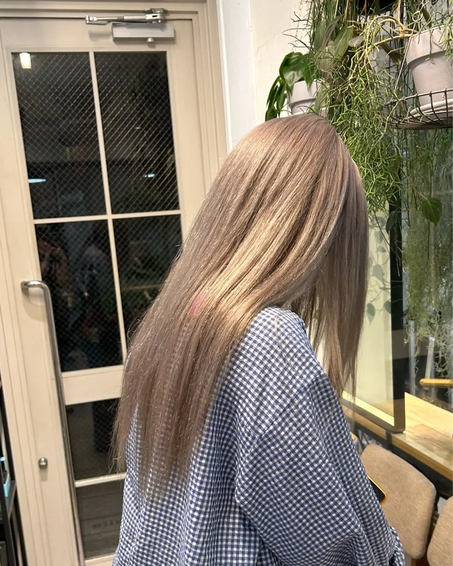 ロング カラー ハイトーンカラー ❕マンツーマン施術❕ 🍊Moemiのヘアスタイル