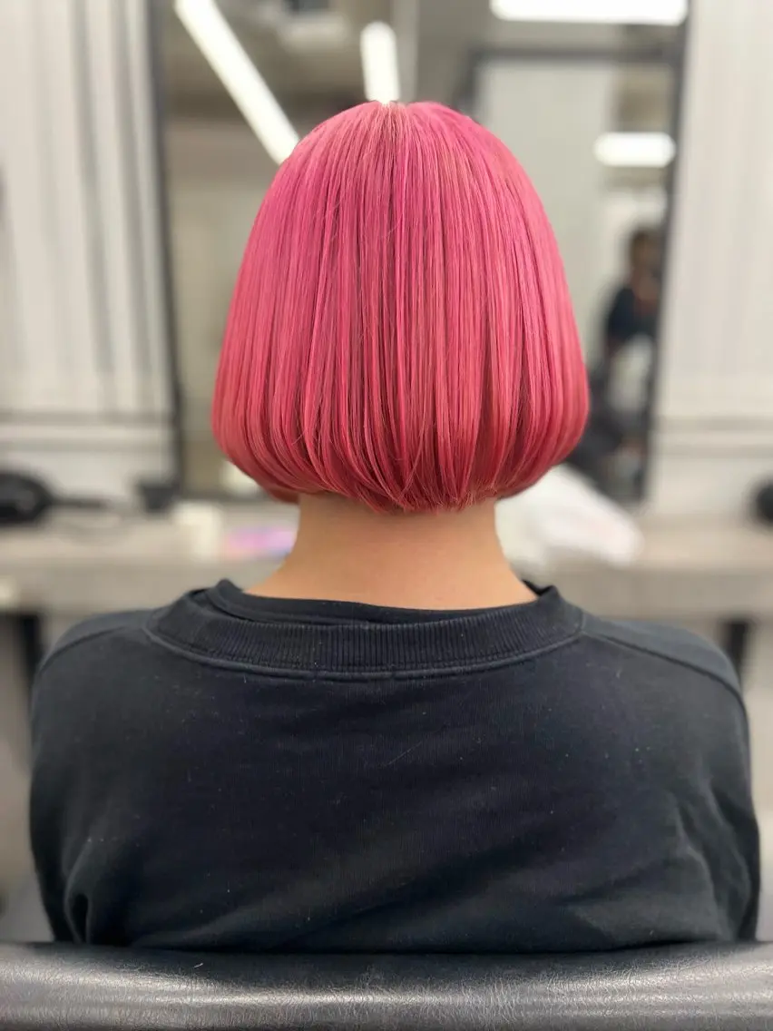 ミディアム カラー 黒髪 ピンクカラー レッドカラー カット ヘアカラー 透明感カラー特化🫧 🦋栗原🦋のヘアスタイル