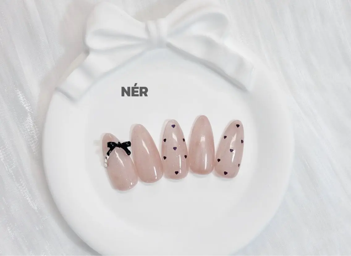 ネイル ハンドネイル NÉR♡ ミノリのネイルデザイン