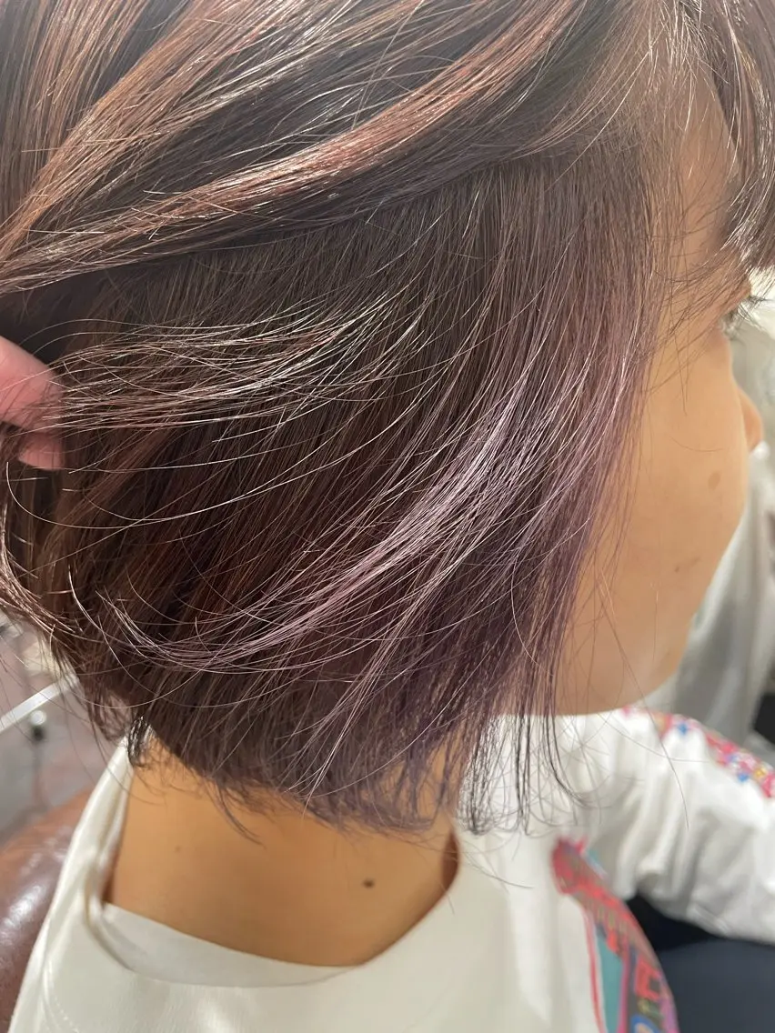 ショート パープルカラー 🦋春山 さとみ🦋のヘアスタイル