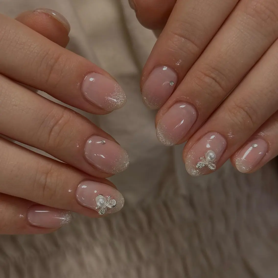 ショート 韓国風ヘア ハンドネイル navi nail ayaneのネイルデザイン