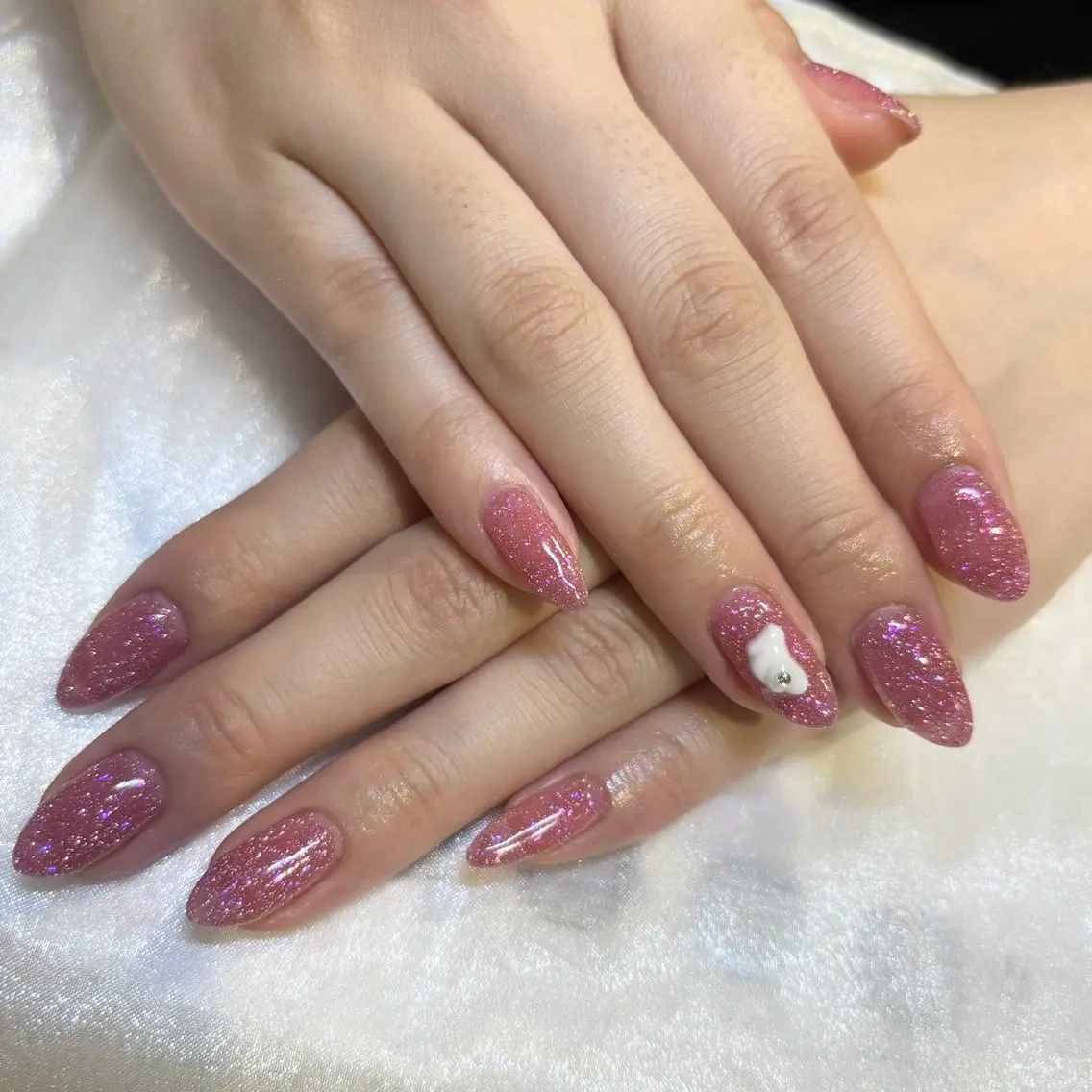 ネイル アートネイル フラッシュネイル AKANE 🧴のネイルデザイン