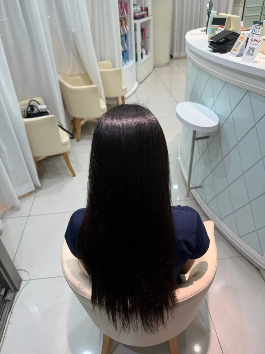 ロング ヘアカラー 【Ash池袋】🩵 艶カラー&縮毛/夷吹のヘアスタイル