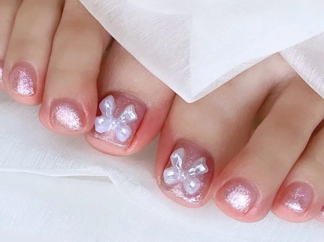 ❤︎フット❤︎『アート2本🥨💞』🫧フットバスつき🫧角質ケア+2200円の写真