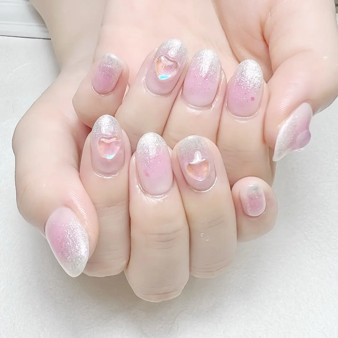ネイル チークネイル キラキラネイル マグネットネイル ピンク ワンホンネイル rouse nail RISATOのネイルデザイン