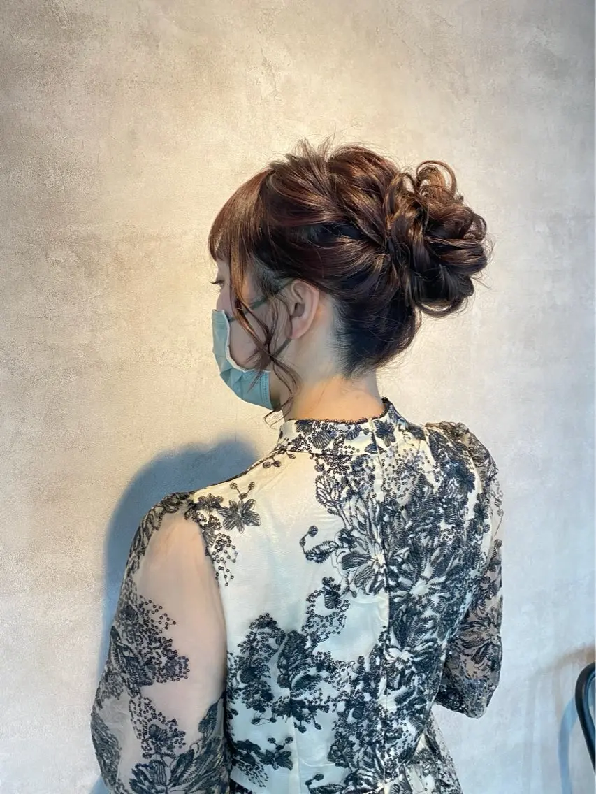 セミロング ヘアアレンジ KISSSWAN はなのヘアスタイル