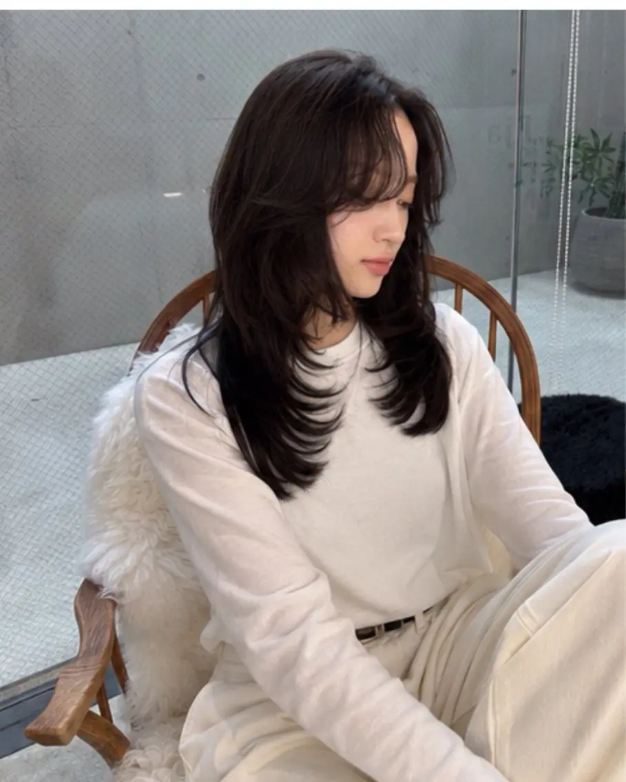 セミロング ハッシュカット 韓国風ヘア レイヤーカット トリートメント カット pia 薬院のヘアスタイル