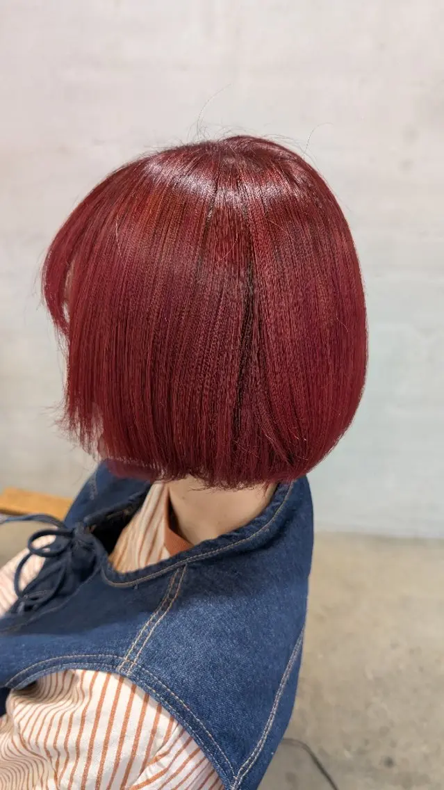 カラー ブリーチ ヘアカラー トリートメント 【女性限定】 しおりのヘアスタイル