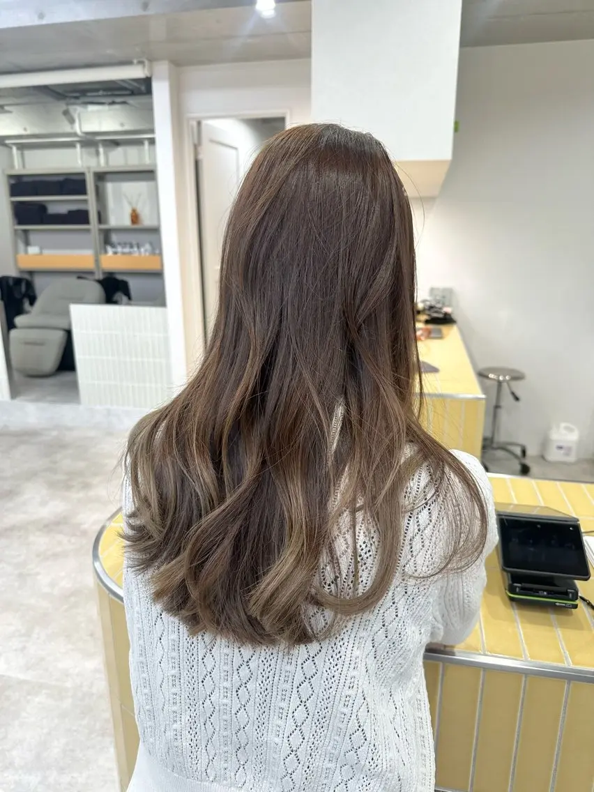 ロング ヘアカラー MAI/髪質改善/ 幹細胞トリートメントのヘアスタイル
