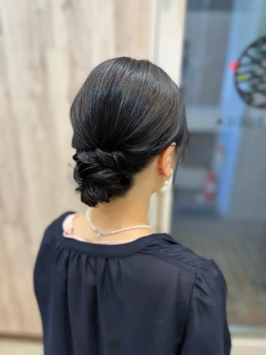 ヘアアレンジ ヘアセット ヘアメイクネイリスト hidemi中目黒のヘアスタイル