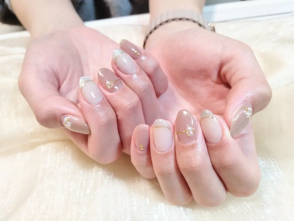 ネイル ハンドネイル ハンドケア ＤI'A ネイルサロンのネイルデザイン