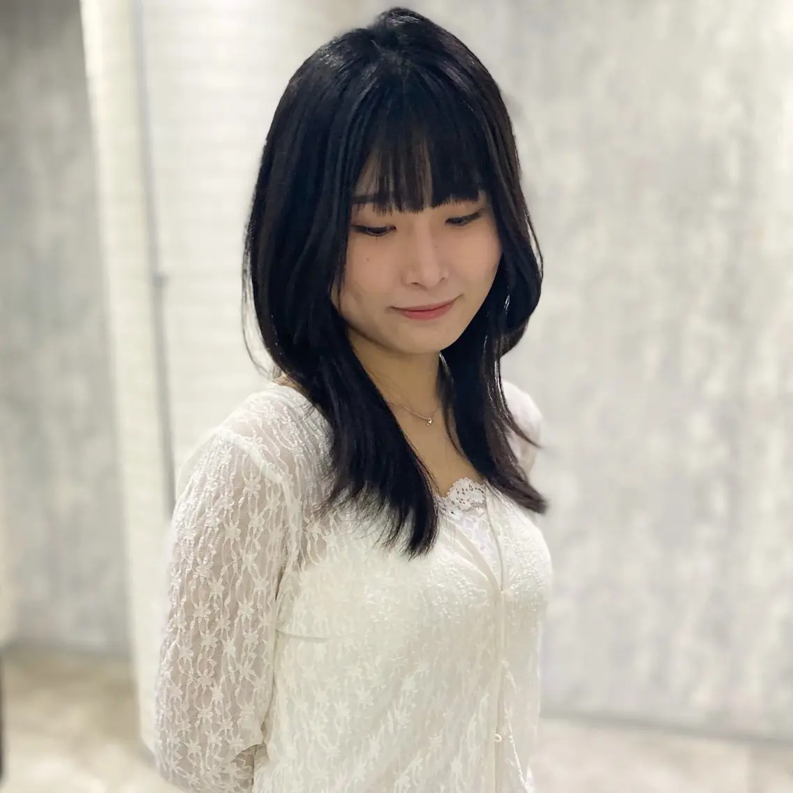 ロング カラー 透明感カラー shiori/透明感 /顔周り/髪質改善のヘアスタイル