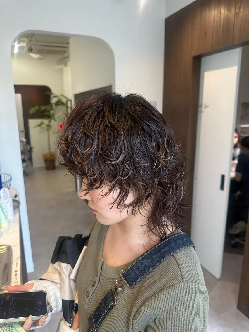 ミディアム パーマ ミディアムパーマ ウルフカット カット パーマ ボブパーマ/デジパ 松原吹季のヘアスタイル