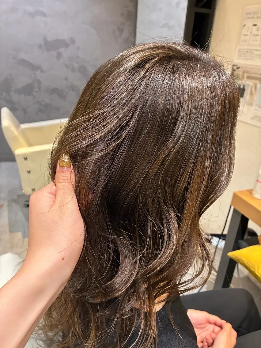カラー 透明感カラー/艶髪 口石 ひかるのヘアスタイル